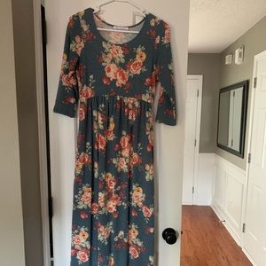 Boutique maxi dress
